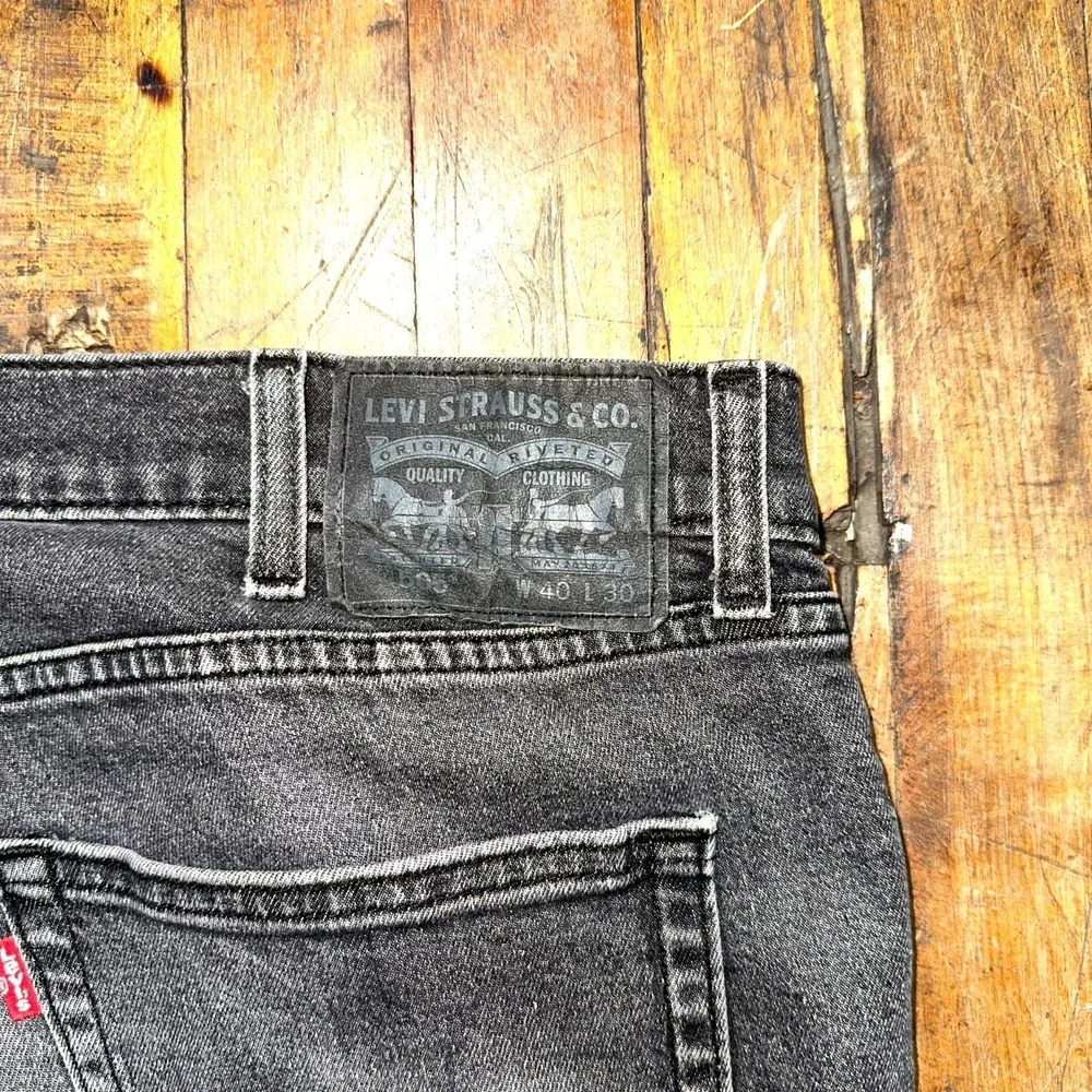 Levi's 505 Jeans Men's 40x30 Black Denim Regular Fit Straight Leg Stretch Preppy